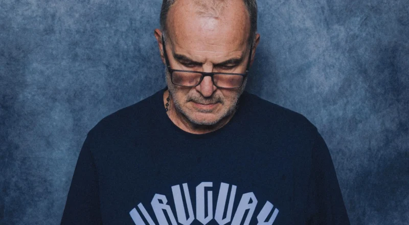‘I’m not a model!’ Uruguay’s Bielsa defends bizarre World Cup portrait